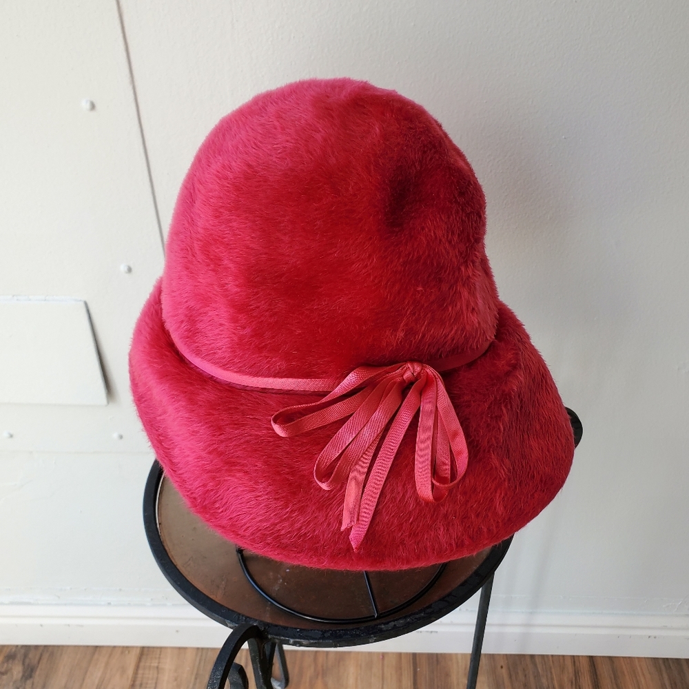 Vintage Adele Claire Cloche Hat Pink Fuzzy
